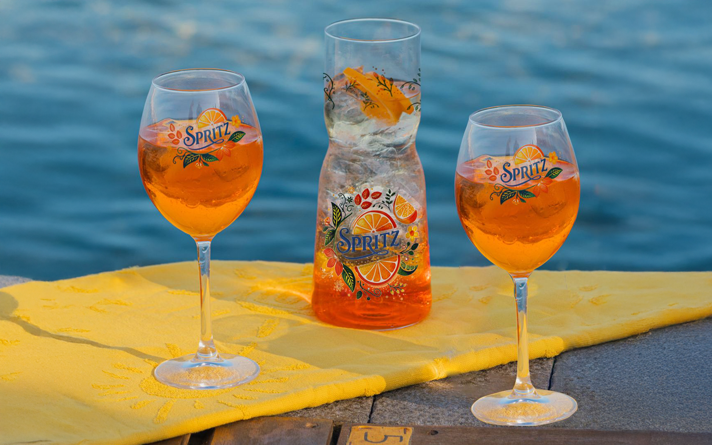 Set carafa cu 2 pahare Cocktail, transparent  1